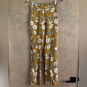 Alohiwai Pants small floral